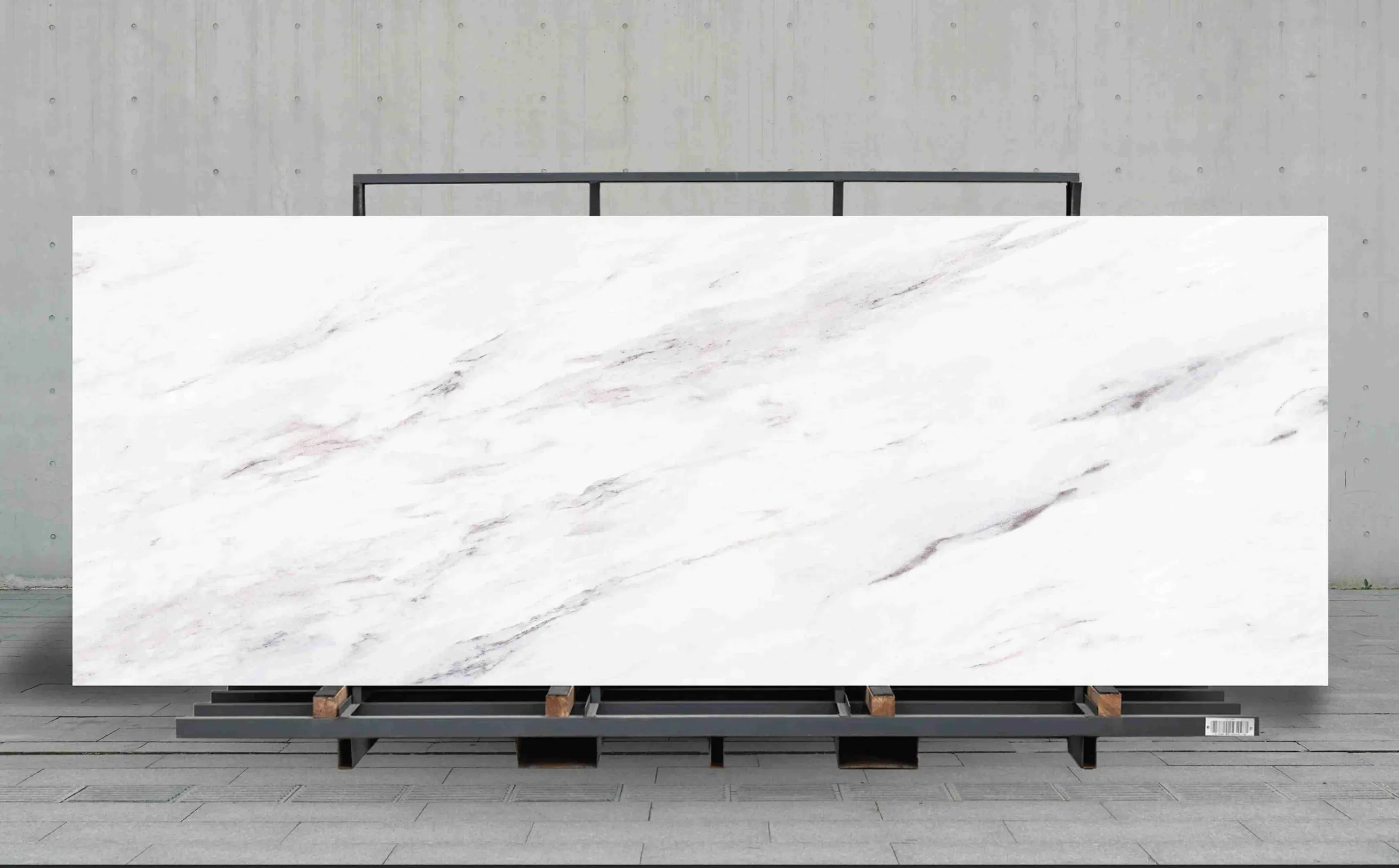 Magnetic White - Luxury porcelain