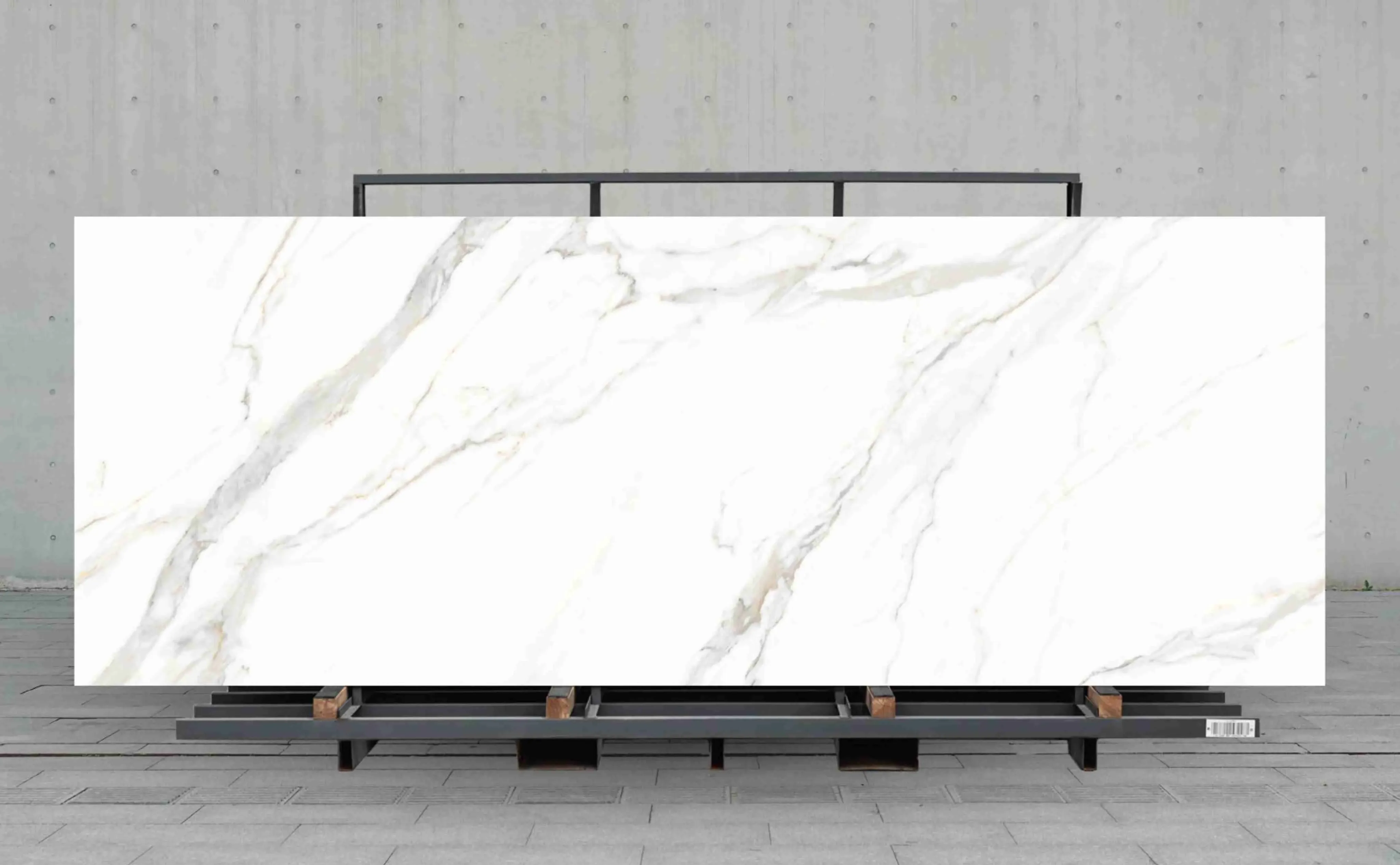 Volcano Altissmo - Luxury porcelain